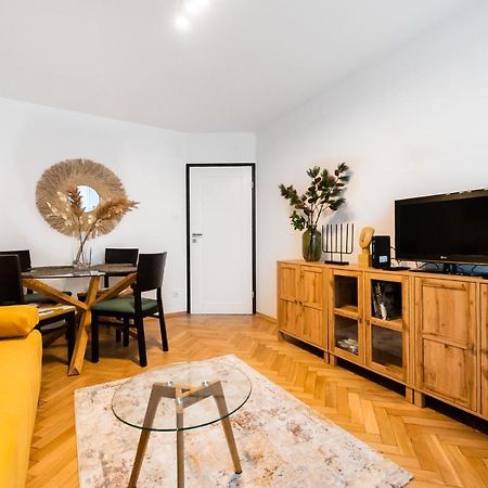 Metro Swietokrzyska Boho Aesthetic Apartment Варшава Екстериор снимка